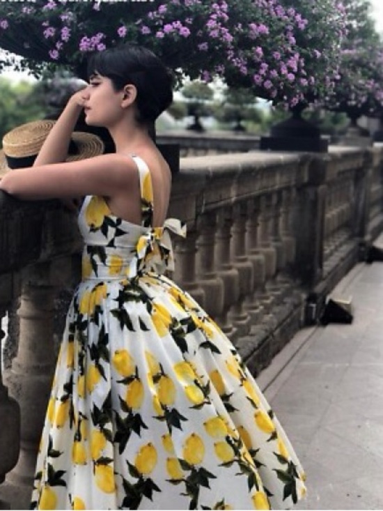 Hearts And Found Dresses & Skirts - Gorgeous dress from Hearts and Found, Dolce & Gabbana lemon Print size Medium